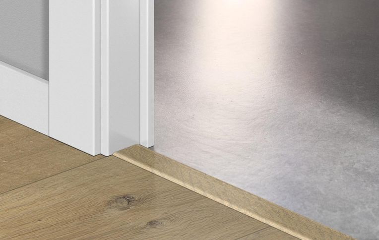 Profilé multi fonction INCIZO STRATIFIE Quick Step, mdf, décor chêne gris huilé, l.4.80 x L. 215.00 cm