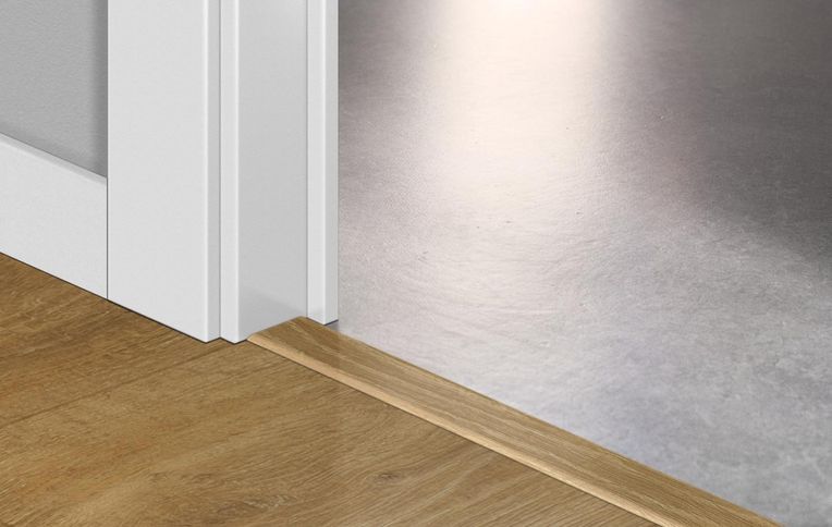 Profilé multi fonction INCIZO STRATIFIE Quick Step, mdf, décor chêne naturel, l.4.80 x L. 215.00 cm