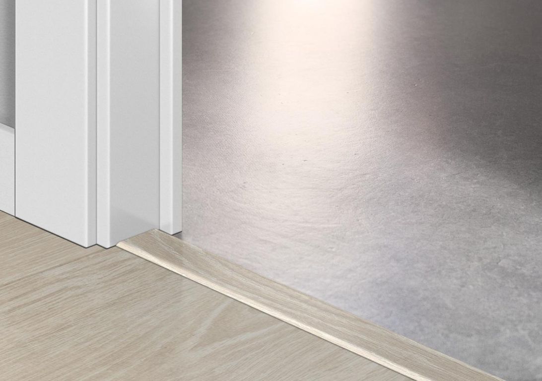 Profilé multi fonction INCIZO STRATIFIE Quick Step, mdf, décor chêne gris, l.4.80 x L. 215.00 cm