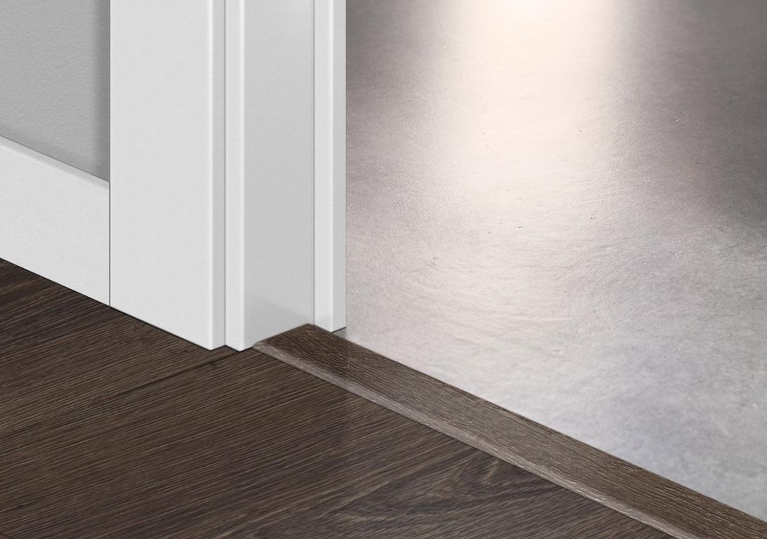 Profilé multi fonction INCIZO STRATIFIE Quick Step, mdf, décor chêne marron foncé , l.4.80 x L. 215.00 cm