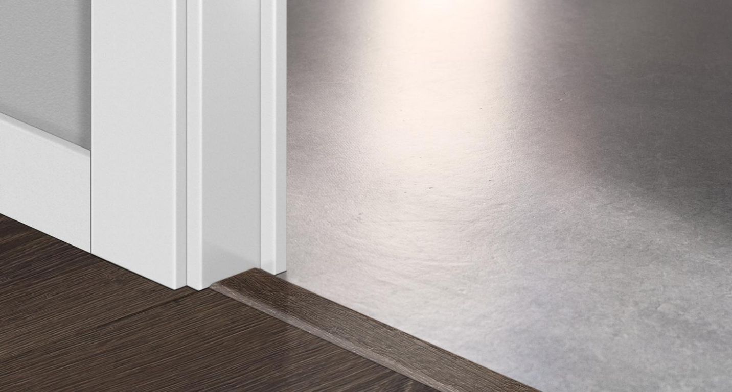 Profilé multi fonction INCIZO STRATIFIE Quick Step, mdf, décor chêne marron foncé , l.4.80 x L. 215.00 cm
