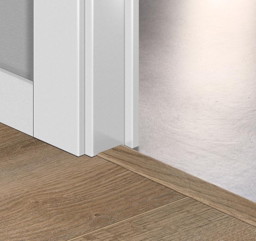Profilé multi fonction INCIZO STRATIFIE Quick Step, mdf, décor chene soft brun clair, l.4.80 x L. 215.00 cm