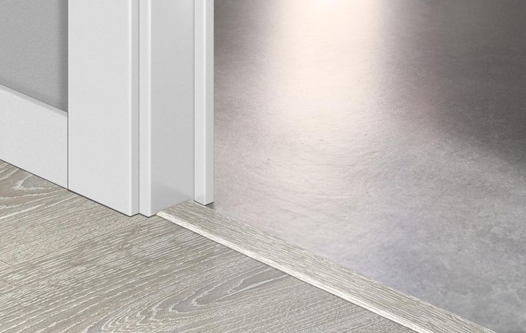 Profilé multi fonction INCIZO STRATIFIE Quick Step, mdf, décor chene patine gris, l.4.80 x L. 215.00 cm