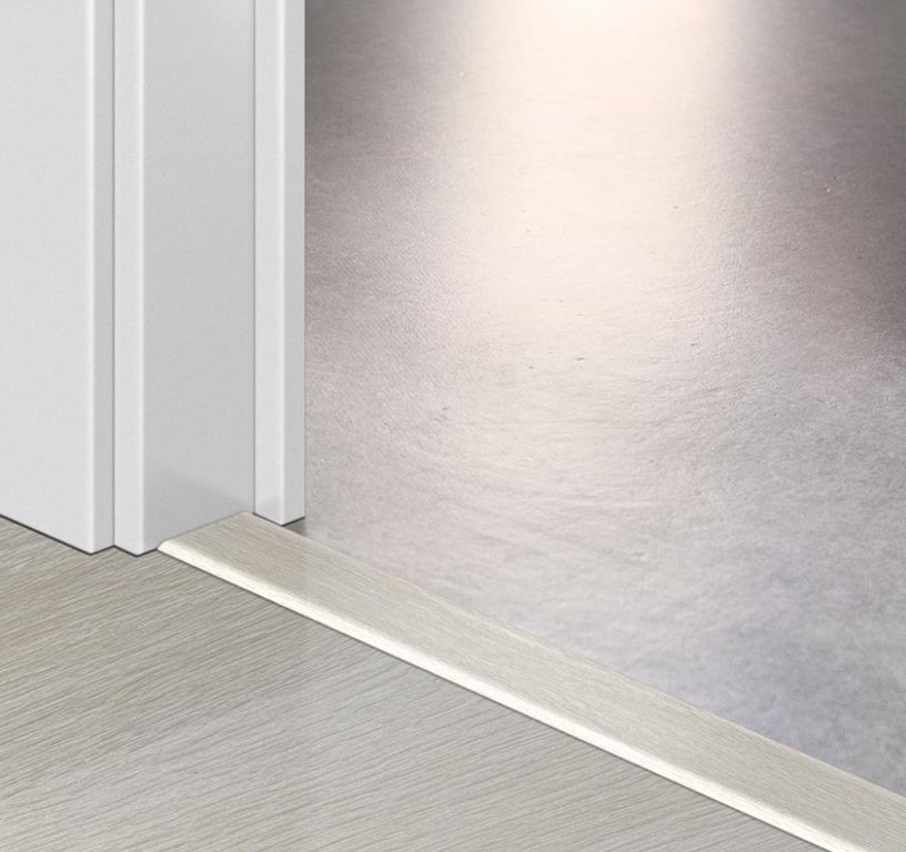 Profilé multi fonction INCIZO STRATIFIE Quick Step, mdf, décor chene patr gris clair, l.4.80 x L. 215.00 cm