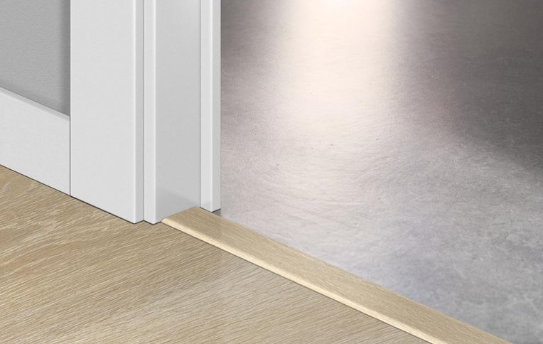 Profilé multi fonction INCIZO STRATIFIE Quick Step, mdf, décor chene patri beige, l.4.80 x L. 215.00 cm