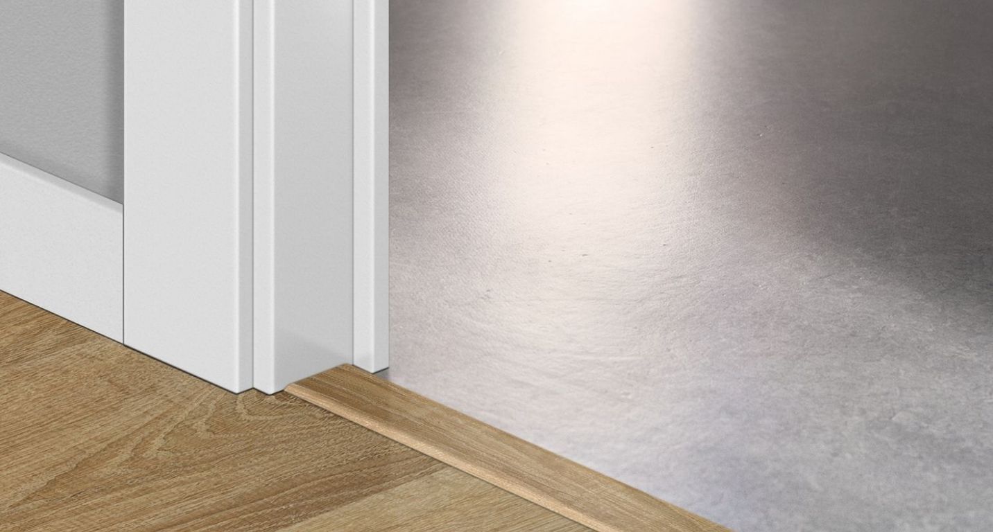 Profilé multi fonction INCIZO STRATIFIE Quick Step, mdf, décor chene riva naturel, l.4.80 x L. 215.00 cm