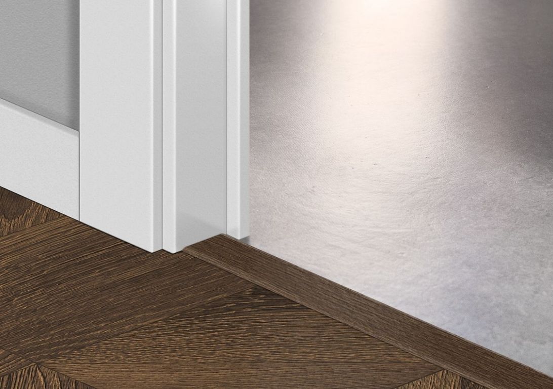 Profilé multi fonction INCIZO STRATIFIE Quick Step, mdf, décor  royal oak dark brown, l.4.80 x L. 215.00 cm