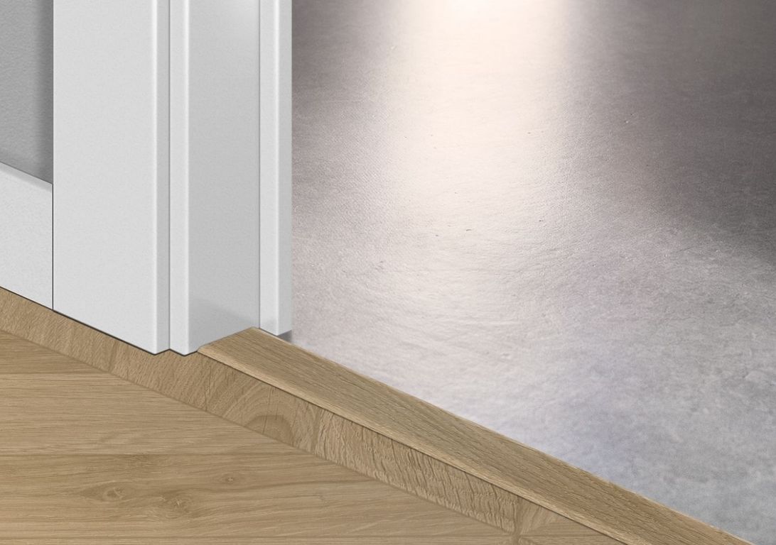 Profilé multi fonction INCIZO STRATIFIE Quick Step, mdf, décor chevron oak medium, l.4.80 x L. 215.00 cm
