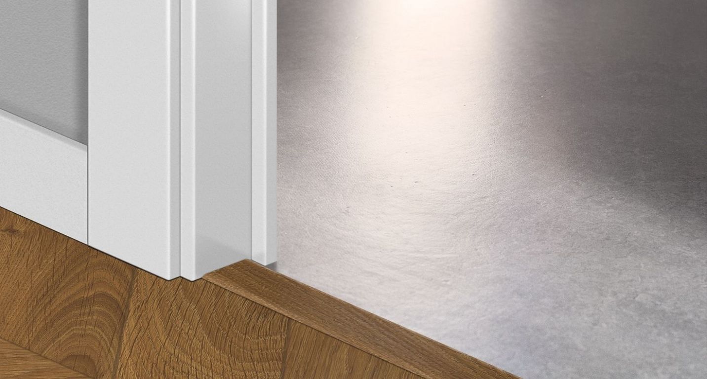 Profilé multi fonction INCIZO STRATIFIE Quick Step, mdf, décor chevron oak brown, l.4.80 x L. 215.00 cm