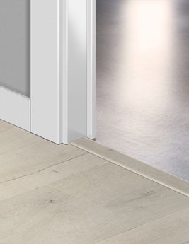 Profilé multi fonction INCIZO STRATIFIE  Quick Step, Mdf, décor patiné doux, l.4.80 x L. 215.00 cm