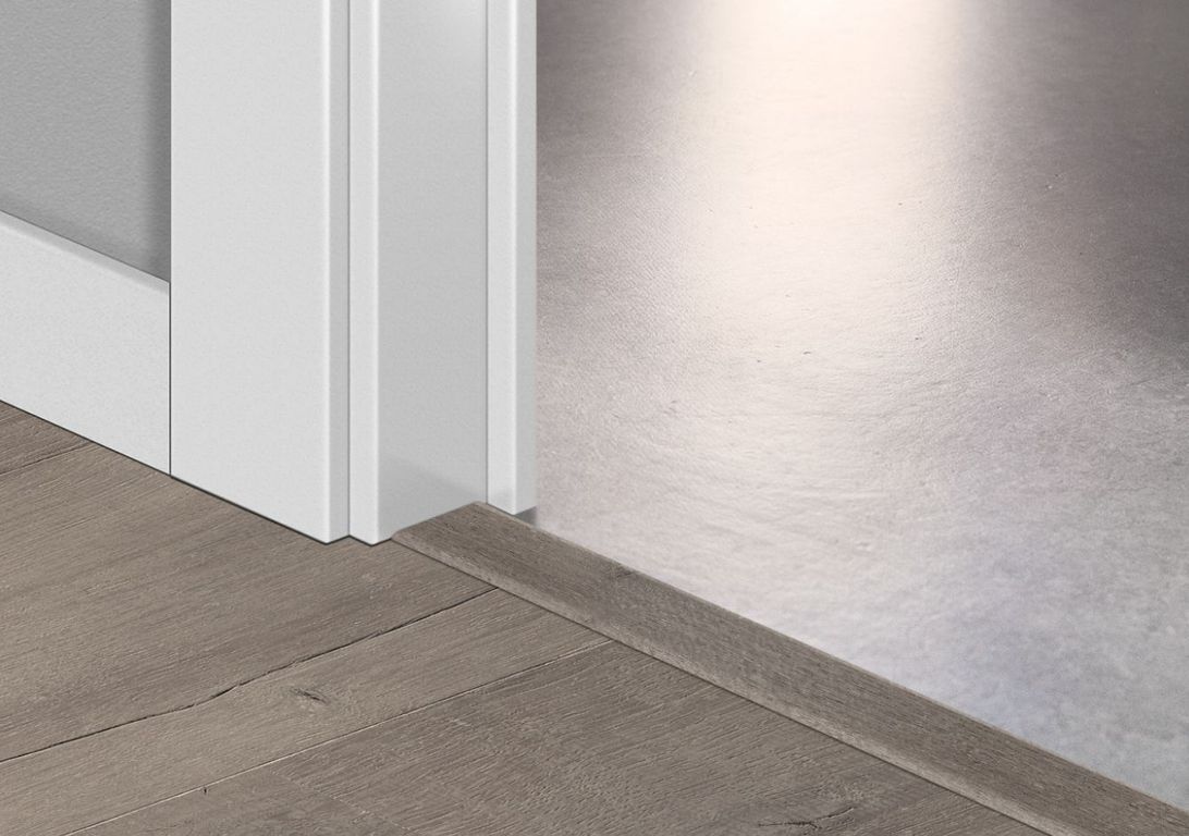 Profilé multi fonction INCIZO STRATIFIE Quick Step, mdf, décor patiné gris, l.4.80 x L. 215.00 cm