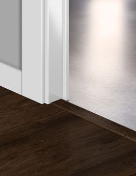 Profilé multi fonction INCIZO STRATIFIE  Quick Step, Mdf, décor ciré brun, l.4.80 x L. 215.00 cm