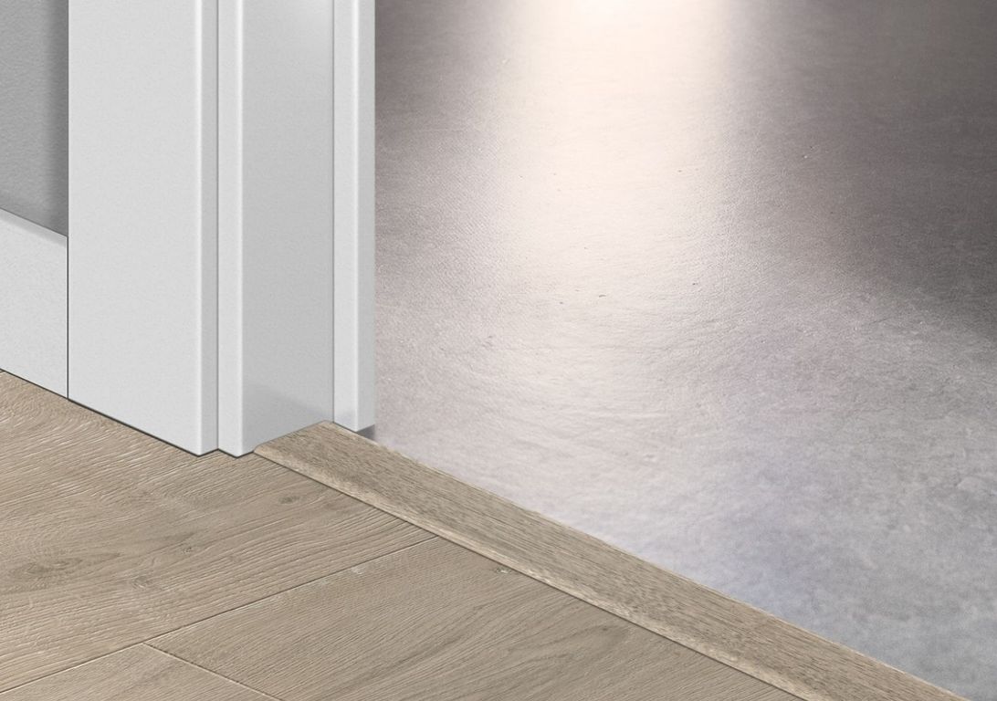 Profilé multi fonction INCIZO STRATIFIE Quick Step, mdf, décor beige brossé, l.4.80 x L. 215.00 cm