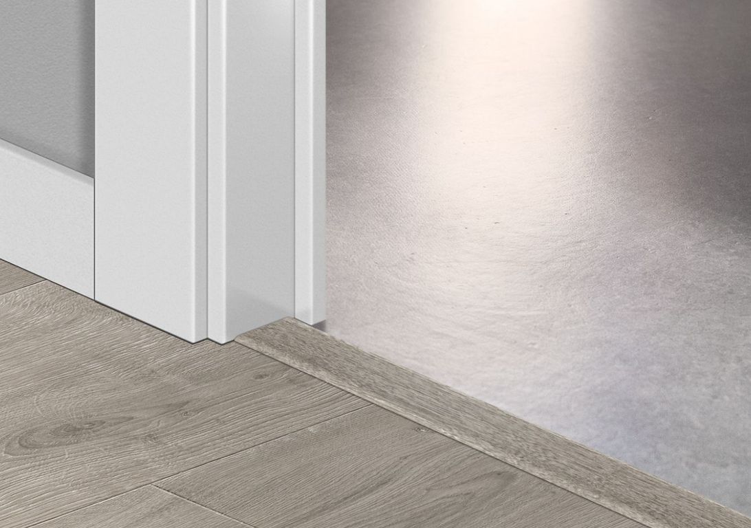 Profilé multi fonction INCIZO STRATIFIE Quick Step, mdf, décor gris brossé, l.4.80 x L. 215.00 cm