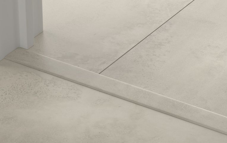 Profilé multi fonction INCIZO STRATIFIE Quick Step, mdf, décor gris, l.4.80 x L. 215.00 cm