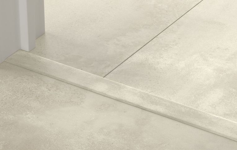 Profilé multi fonction INCIZO STRATIFIE Quick Step, mdf, décor gris, l.4.80 x L. 215.00 cm