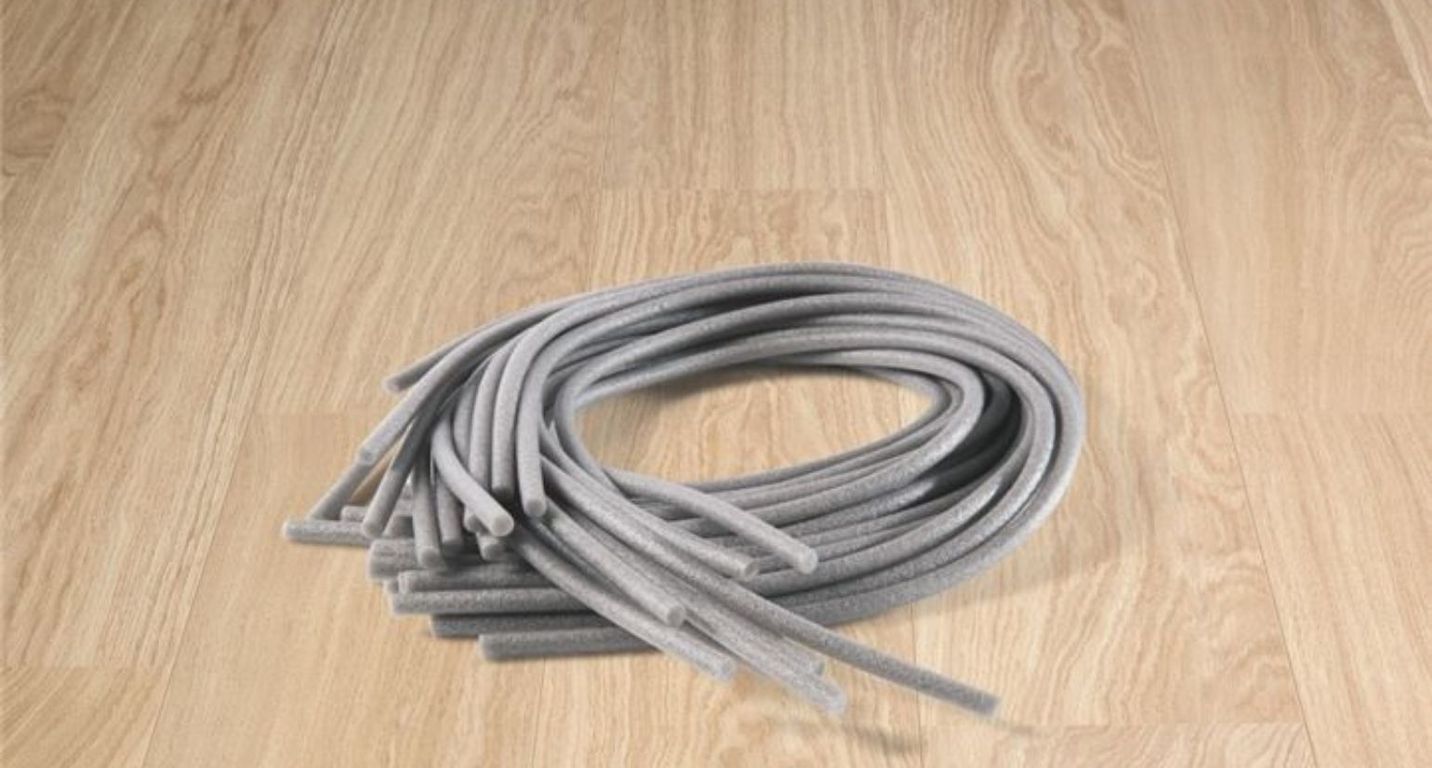 Bande de mousse pour étanchéité parquet et stratifié QS, polyéthylène, diam 10 mm x L.1m, kit de 20 bandes