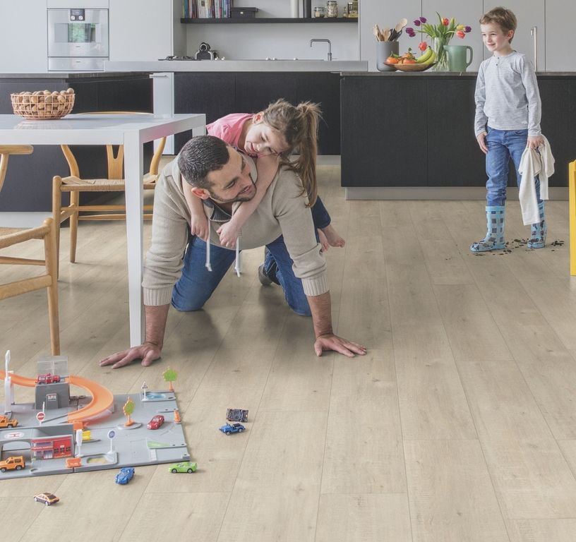 Sol stratifié IMPRESSIVE Quick Step, aspect Bois blanchi raboté, lame 19.00 x 138.00 cm