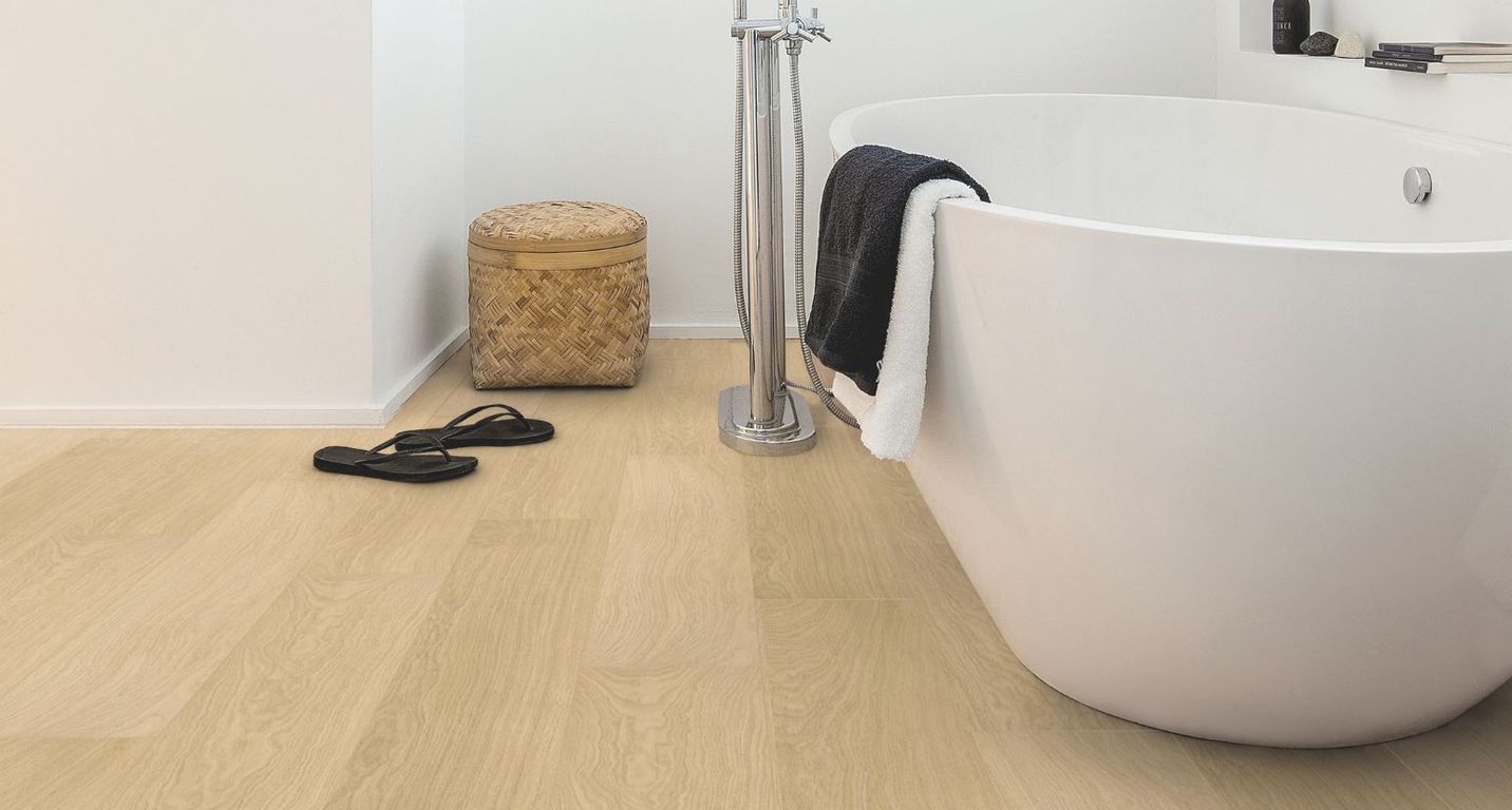 Sol stratifié IMPRESSIVE Quick Step, aspect Bois blond, lame 19.00 x 138.00 cm