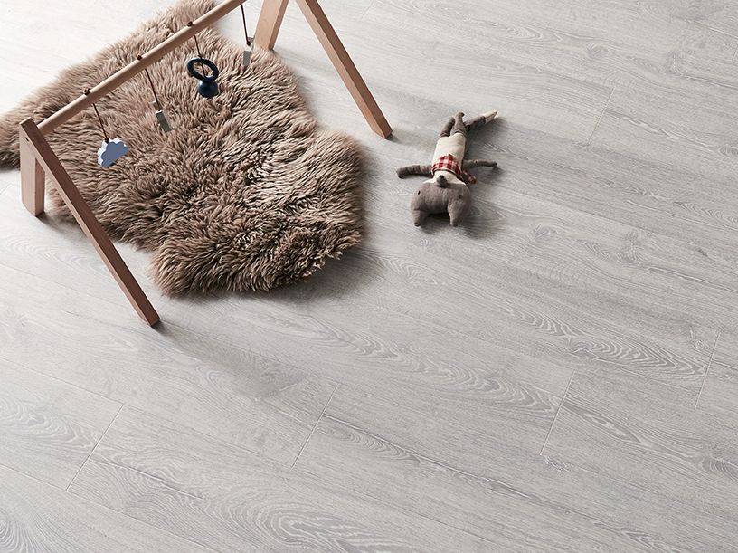 Sol stratifié IMPRESSIVE Quick Step, aspect Bois gris, lame 19.00 x 138.00 cm