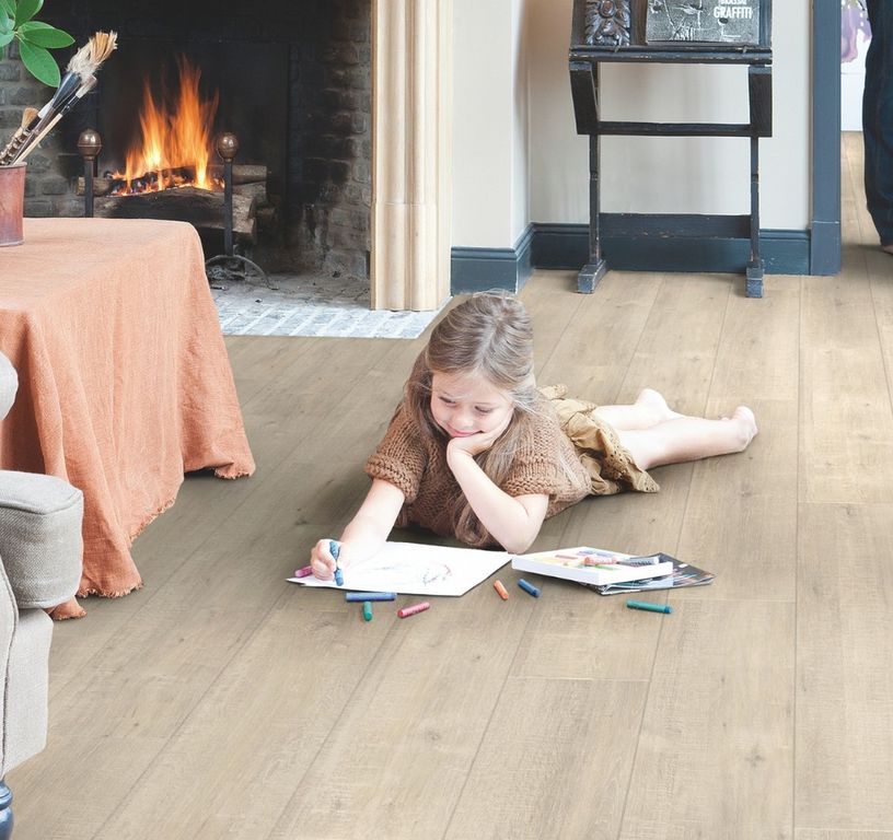 Sol stratifié IMPRESSIVE ULTRA Quick Step, aspect Bois blanchi raboté, lame 19.00 x 138.00 cm