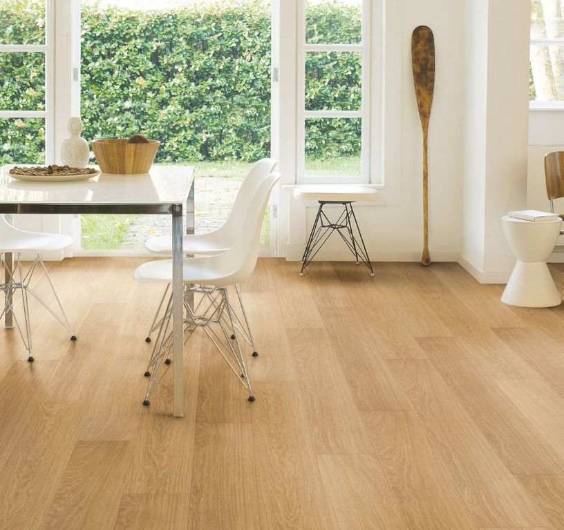 Sol stratifié IMPRESSIVE ULTRA Quick Step, aspect Bois miel, lame 19.00 x 138.00 cm