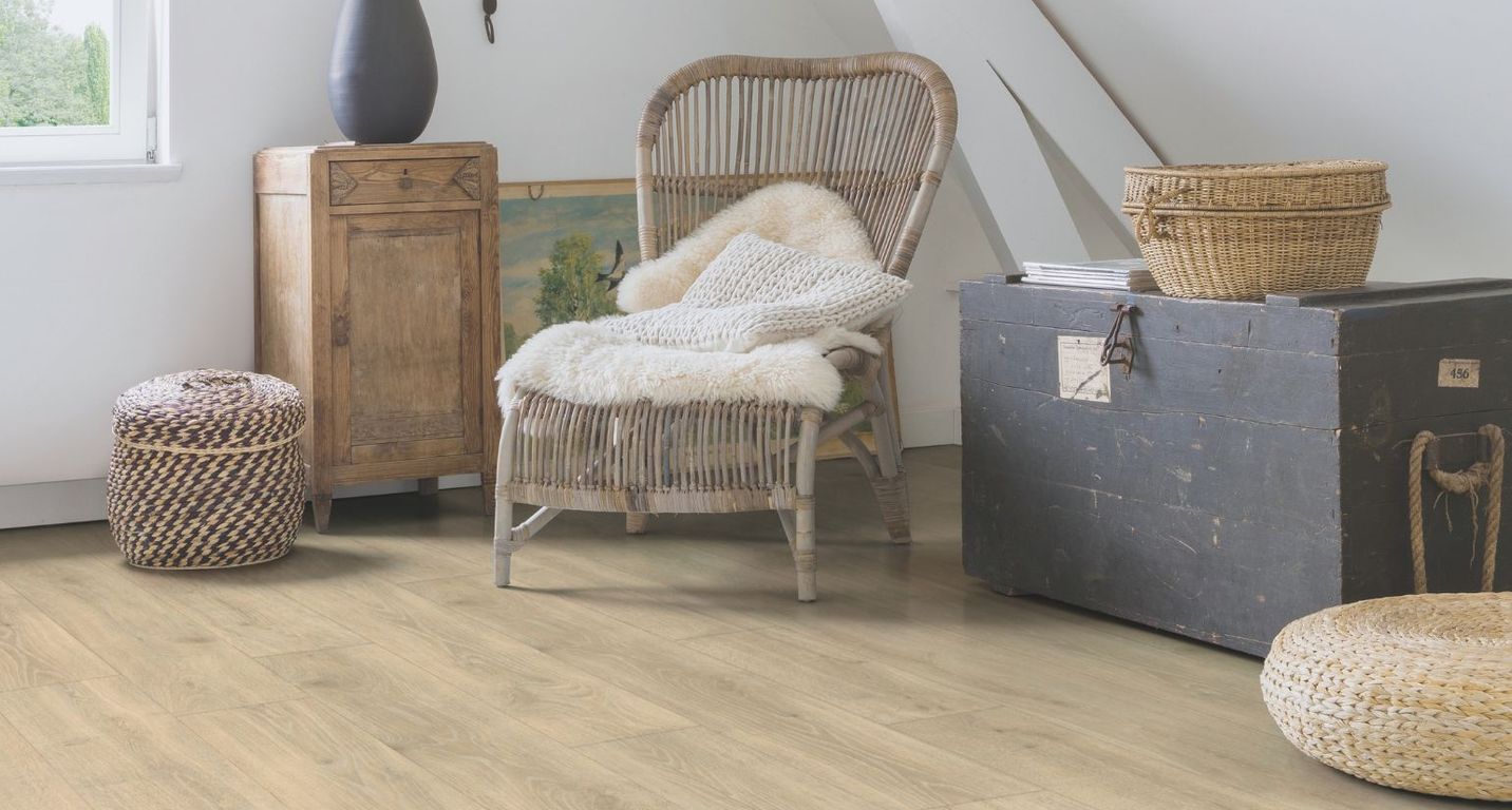 Sol stratifié MAJESTIC Quick Step, aspect Bois chêne des bois beige, lame 24.00 x 205.00 cm