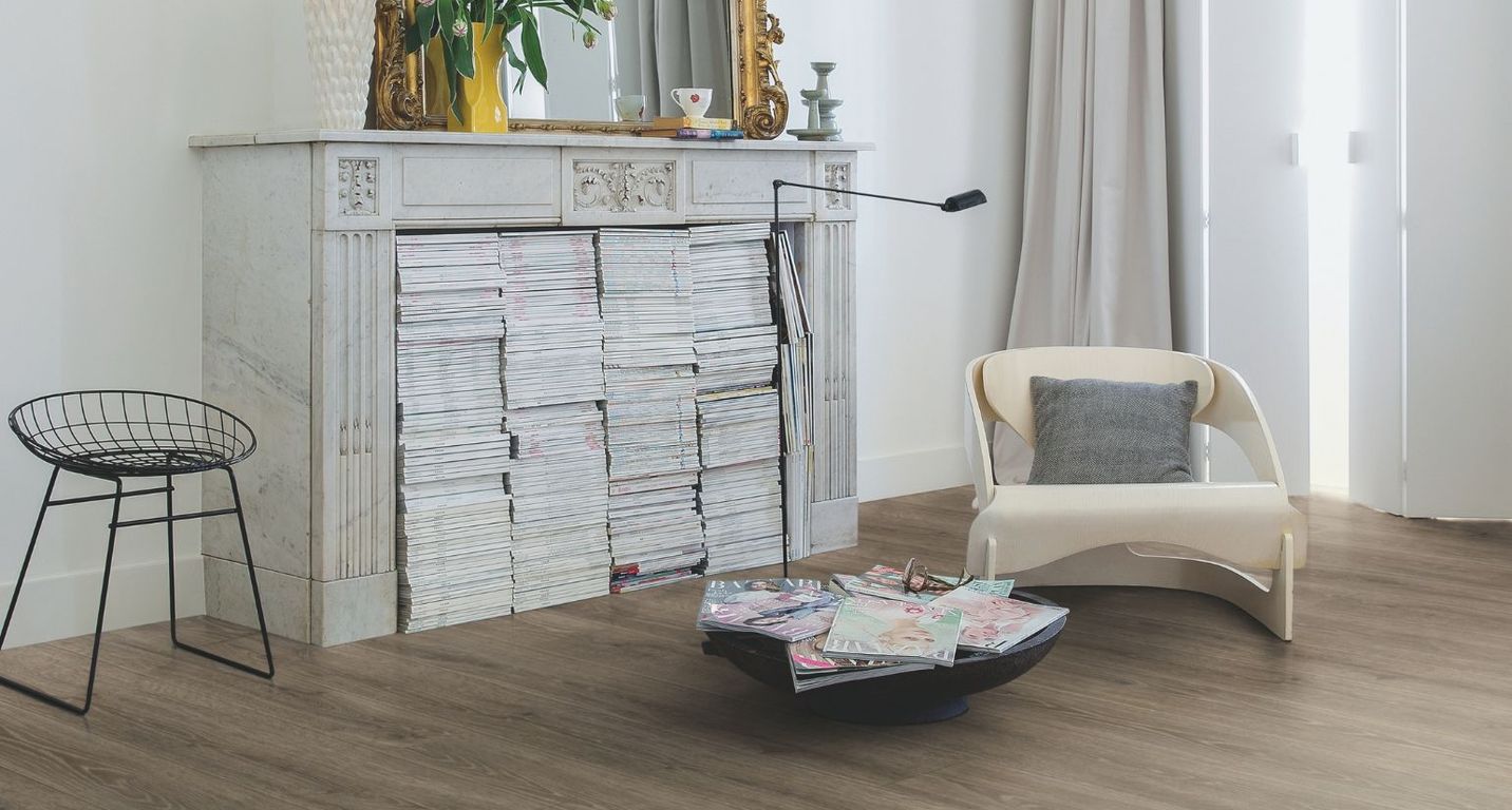 Sol stratifié MAJESTIC Quick Step, aspect Bois chêne des bois marron, lame 24.00 x 205.00 cm