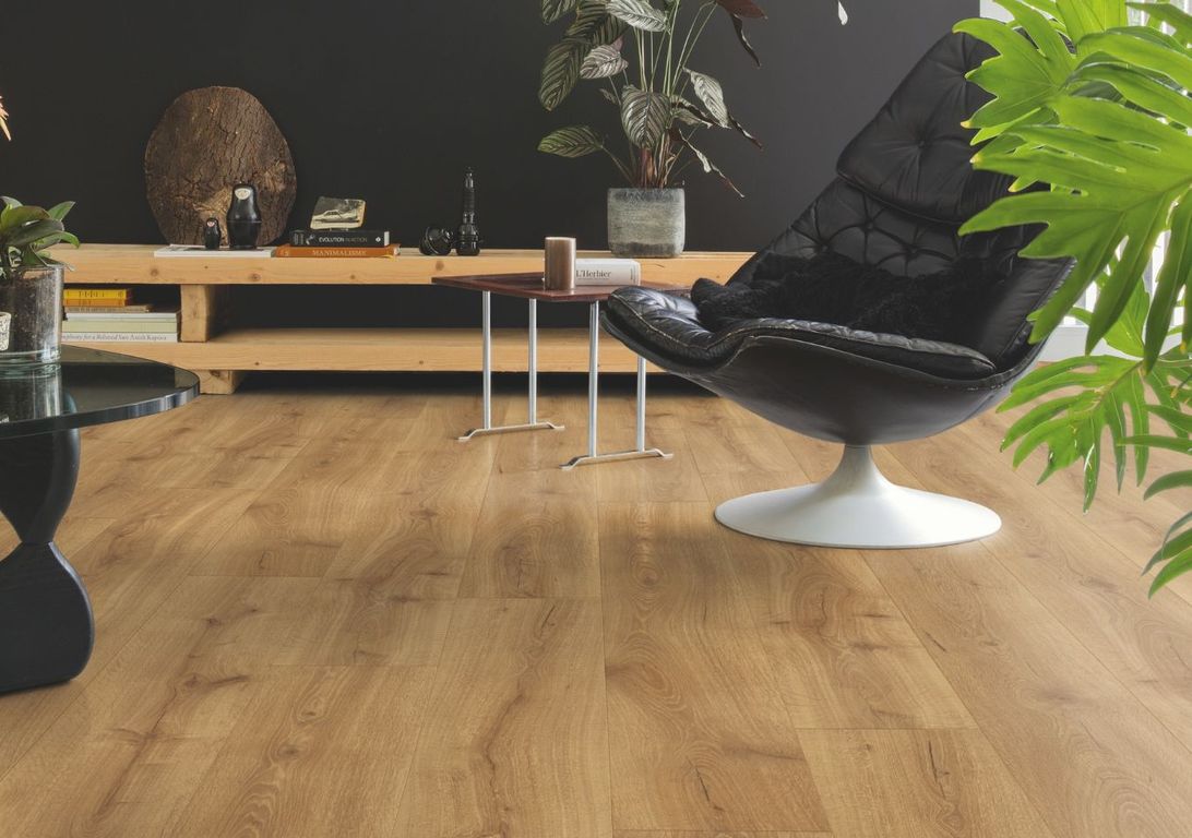 Sol stratifié MAJESTIC Quick Step, aspect Bois chêne désert naturel, lame 24.00 x 205.00 cm