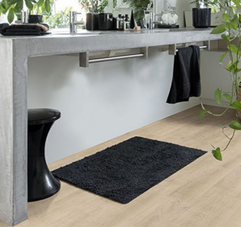 Sol stratifié ELIGNA HYDRO Quick Step, aspect Bois beige, lame 15.60 x 138.00 cm