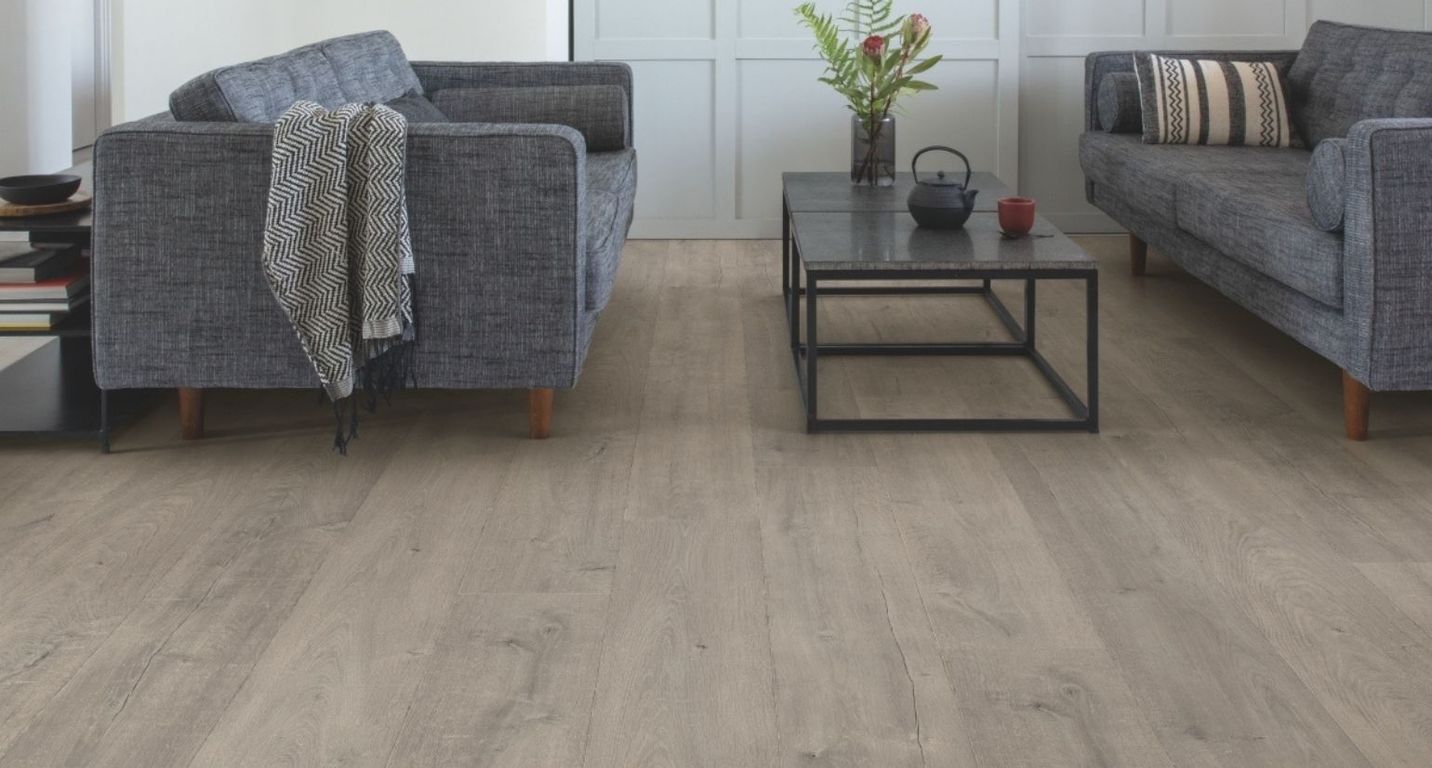 Sol stratifié CAPTURE Quick Step, aspect Bois patiné gris, lame 21.20 x 138.00 cm