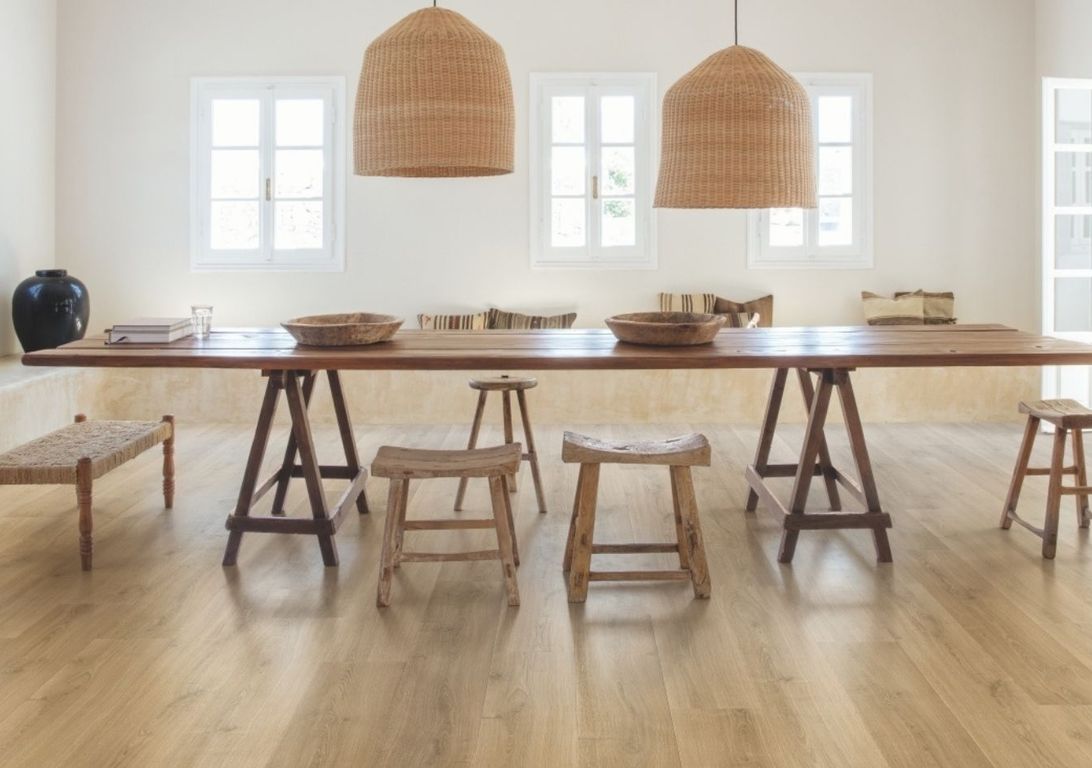 Sol stratifié CAPTURE Quick Step, aspect Bois nature brossé chaud, lame 21.20 x 138.00 cm