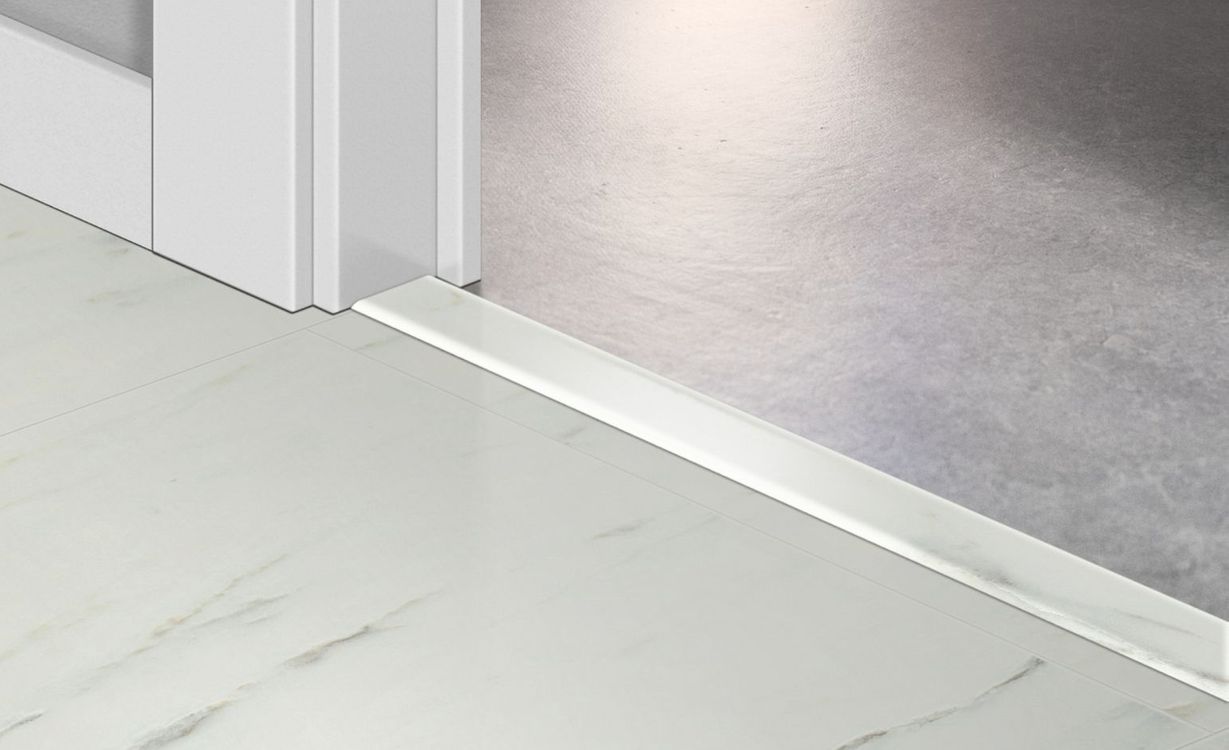 Profilé multi fonction INCIZO VINYLE  Quick Step, PVC, décor blanc, l.4.50 x L. 200.00 cm