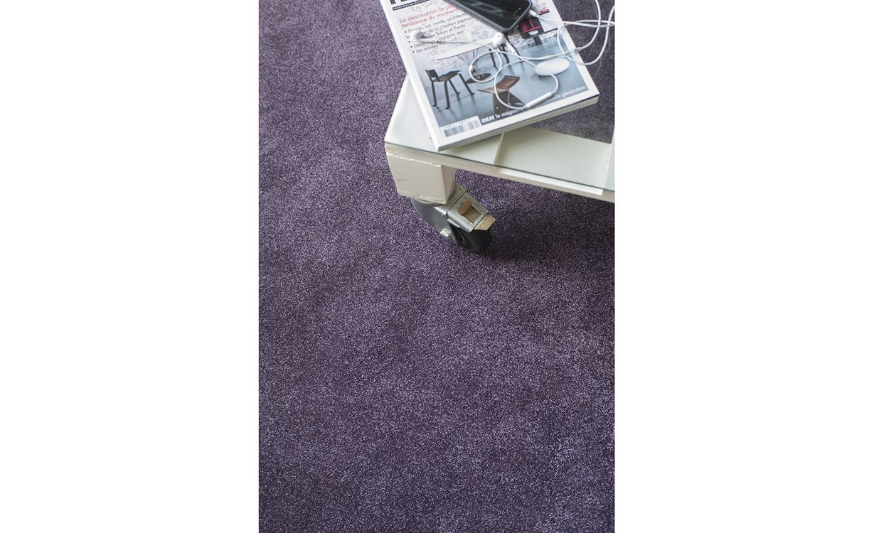 Dalle moquette GRANDIOSE, col violet, dim 50.00 x 50.00 cm