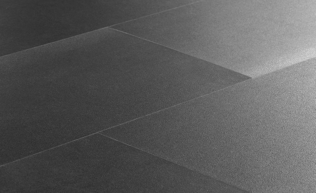 Sol vinyle LINEA DALLE RIGIDE , Béton anthracite, dalle 30.30 x 61.00 cm