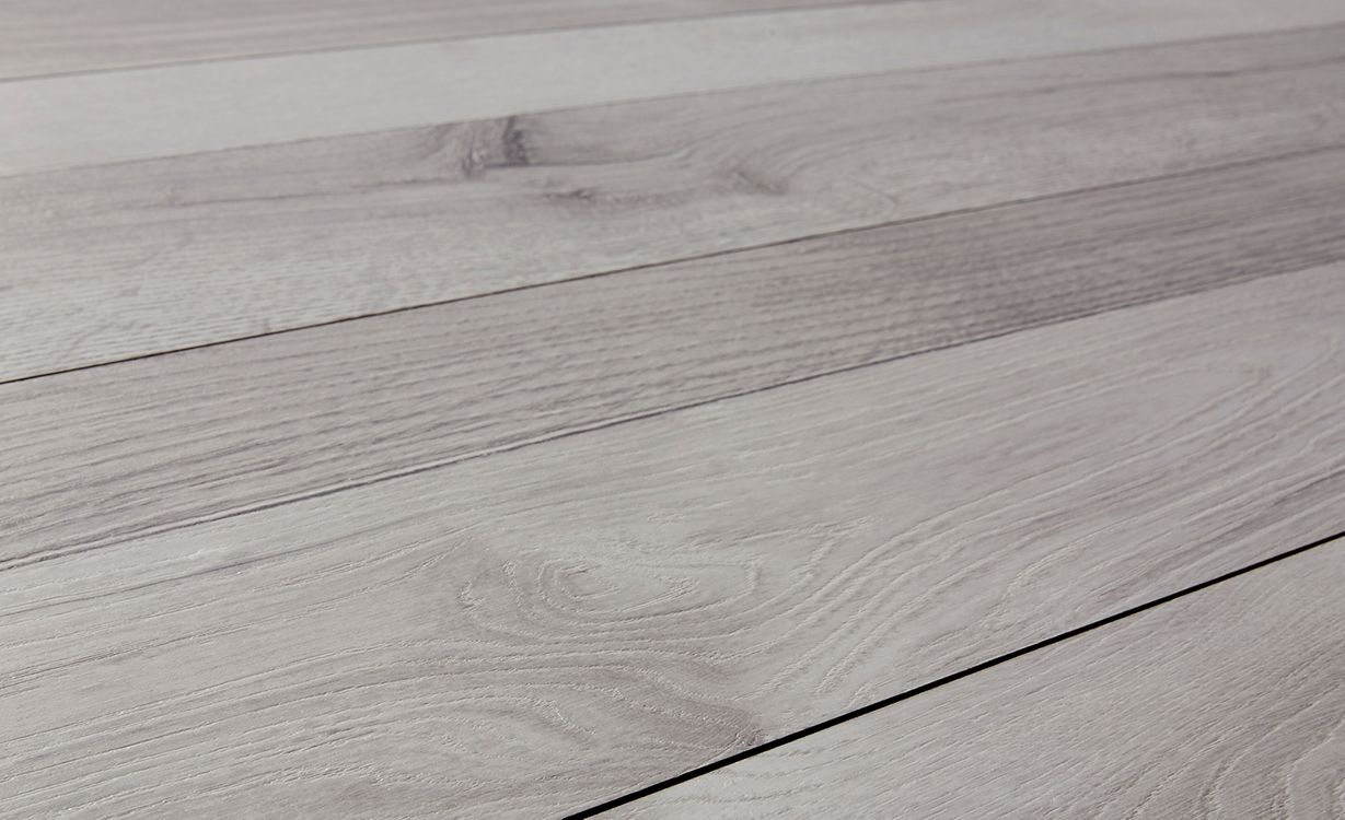 Sol stratifié NATURAL TOUCH 3 EN 1 , aspect Bois gris clair, lame 19.30 x 138.30 cm