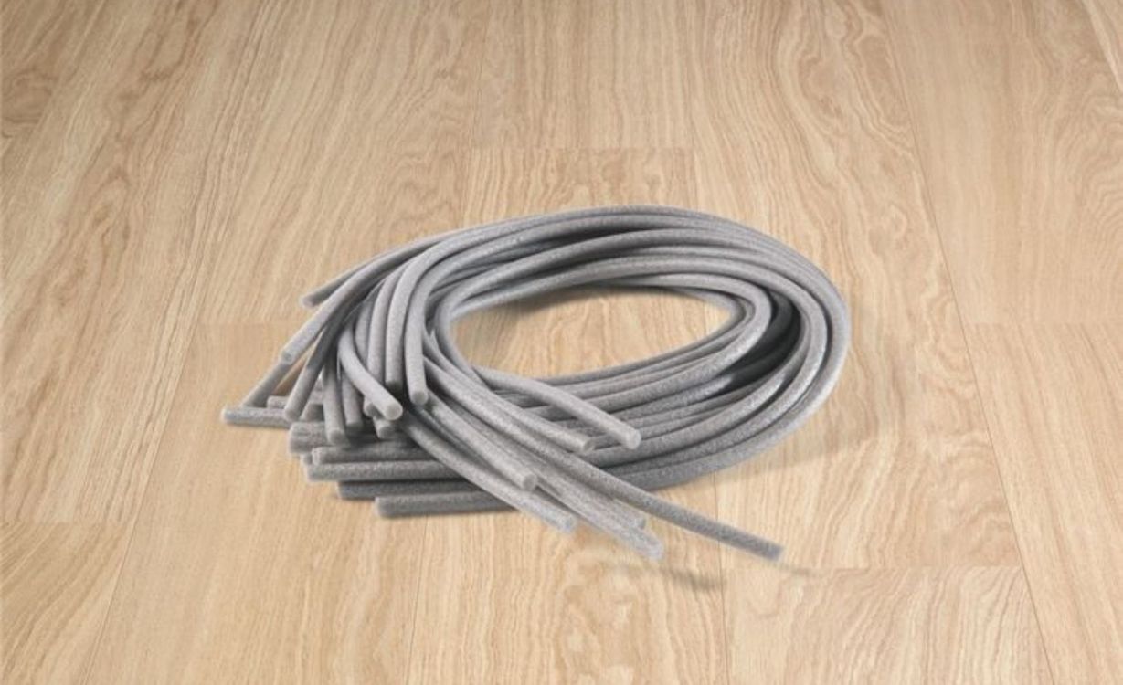 Bande de mousse pour étenchéité, polyéthylène, l.0.10 cm x L.200 cm
