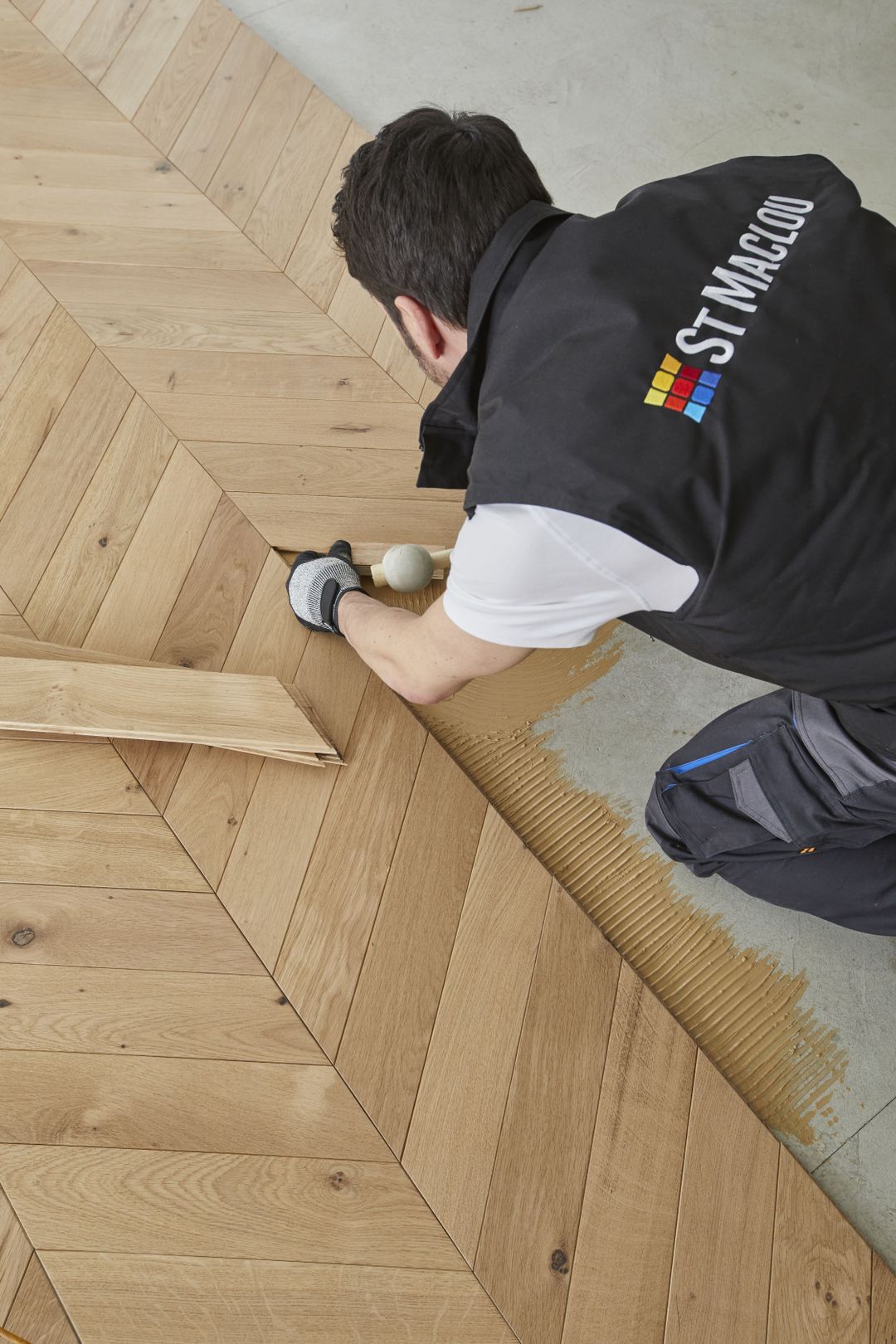 Parqueteur Lyon, pose de parquet Saint Maclou — free download