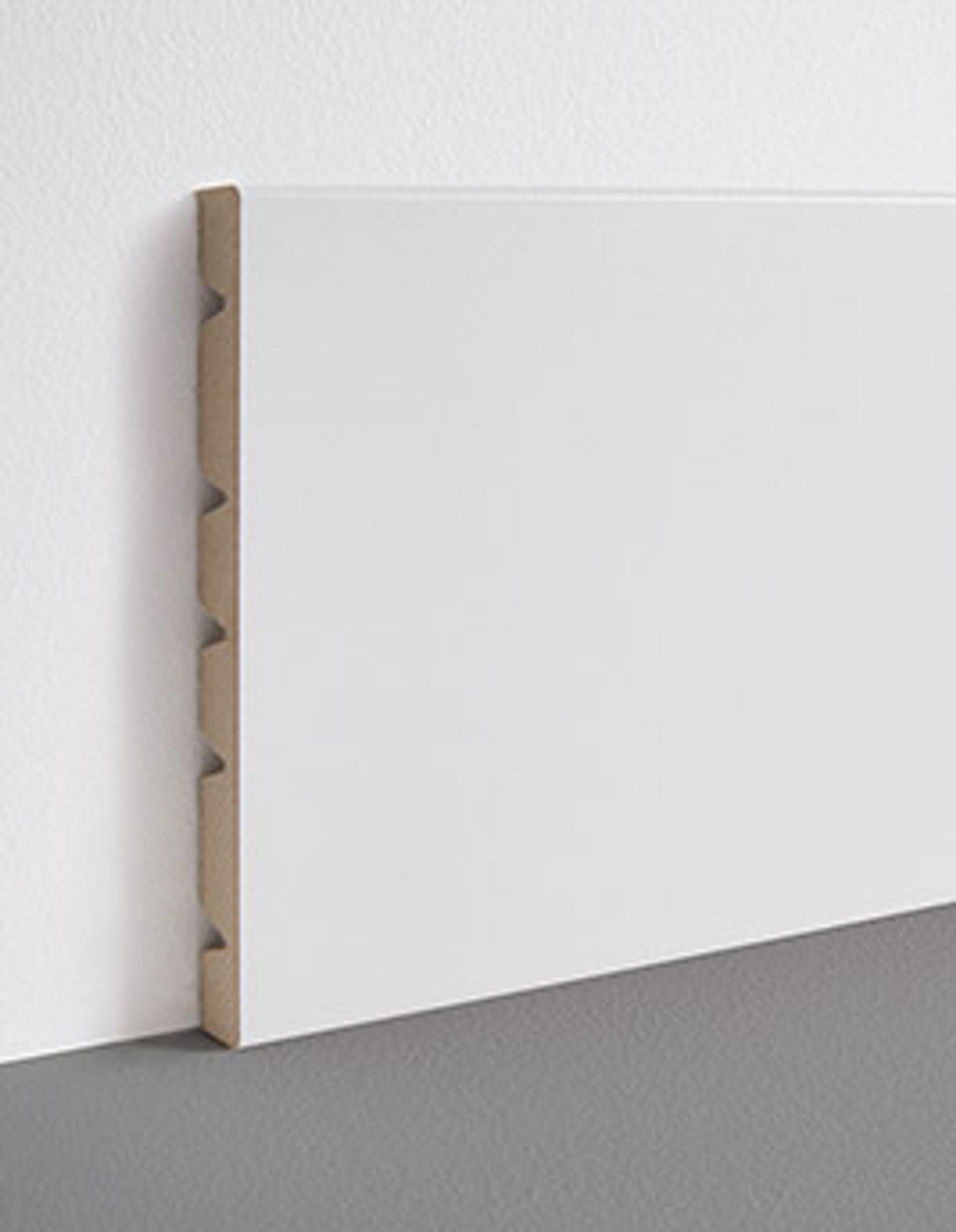 Plinthe adaptable, à peindre , Mdf, décor Uni blanc, h.16.00 x L. 220.00 cm