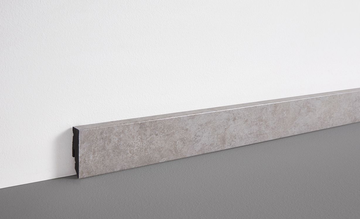 Plinthe  , PVC, décor Béton chêne minéral, h.5.00 x L. 240.00 cm