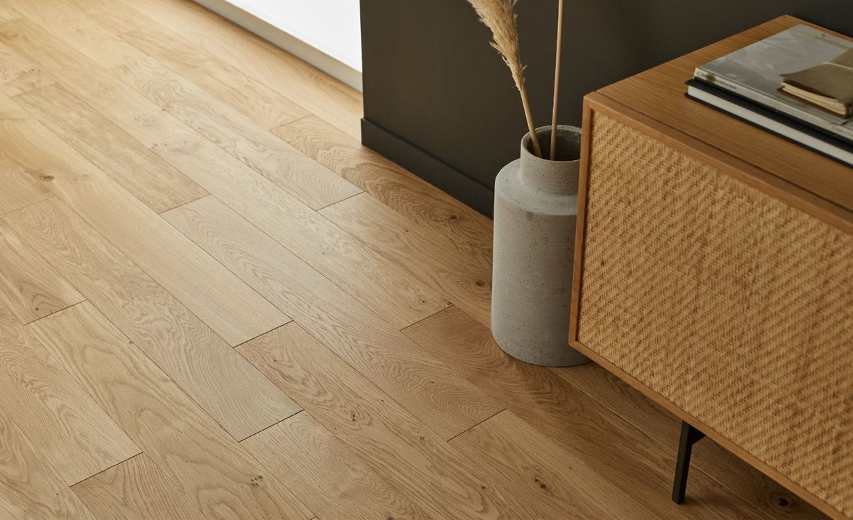 Parquet contrecollé MAJESTE 139 CHENE AUTHENTIQUE, chêne miel, verni, larg. 13.90 cm