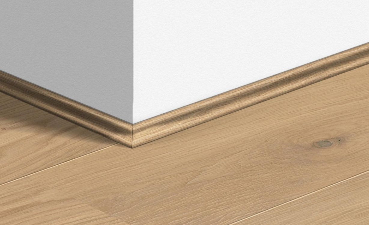 Contre-plinthe  Quick Step, Mdf placage bois, décor Bois pur extra mat, h.1.70 x L. 240.00 cm