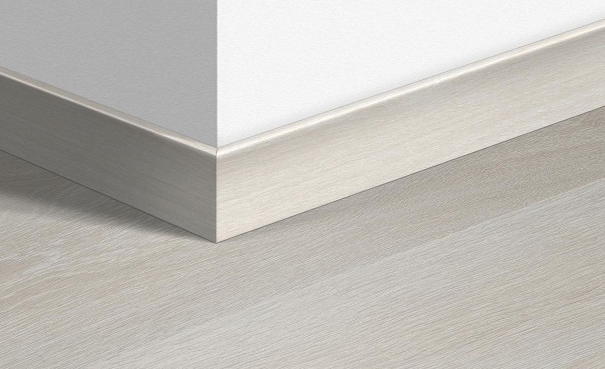 Plinthe  Quick Step, Mdf, décor Bois chene patr gris clair, h.5.80 x L. 240.00 cm
