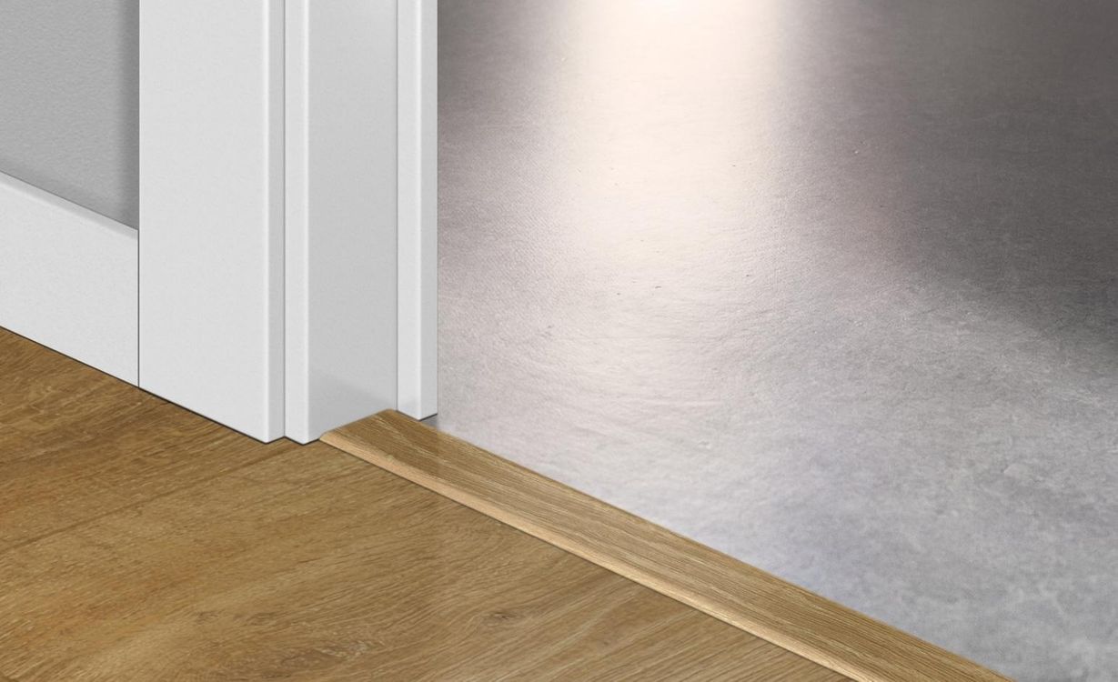 Profilé multi fonction INCIZO STRATIFIE  Quick Step, Mdf, décor chêne naturel, l.4.80 x L. 215.00 cm