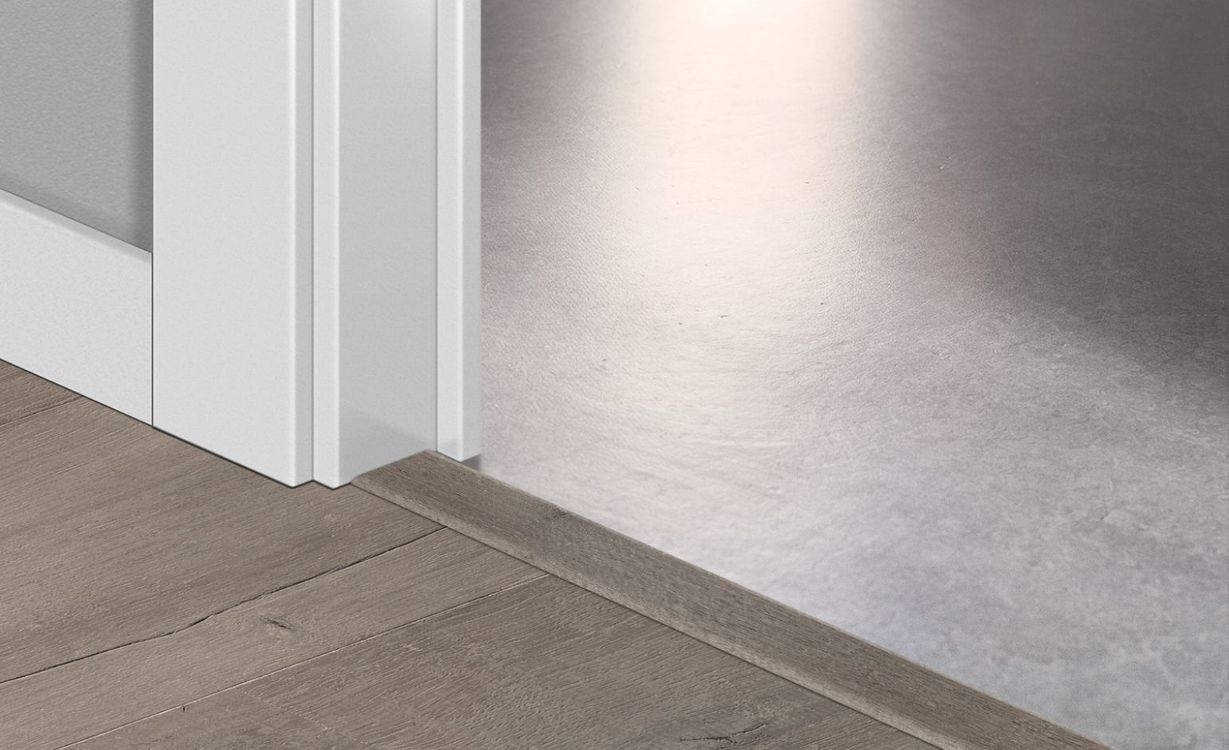 Profilé multi fonction INCIZO STRATIFIE  Quick Step, Mdf, décor patiné gris, l.4.80 x L. 215.00 cm