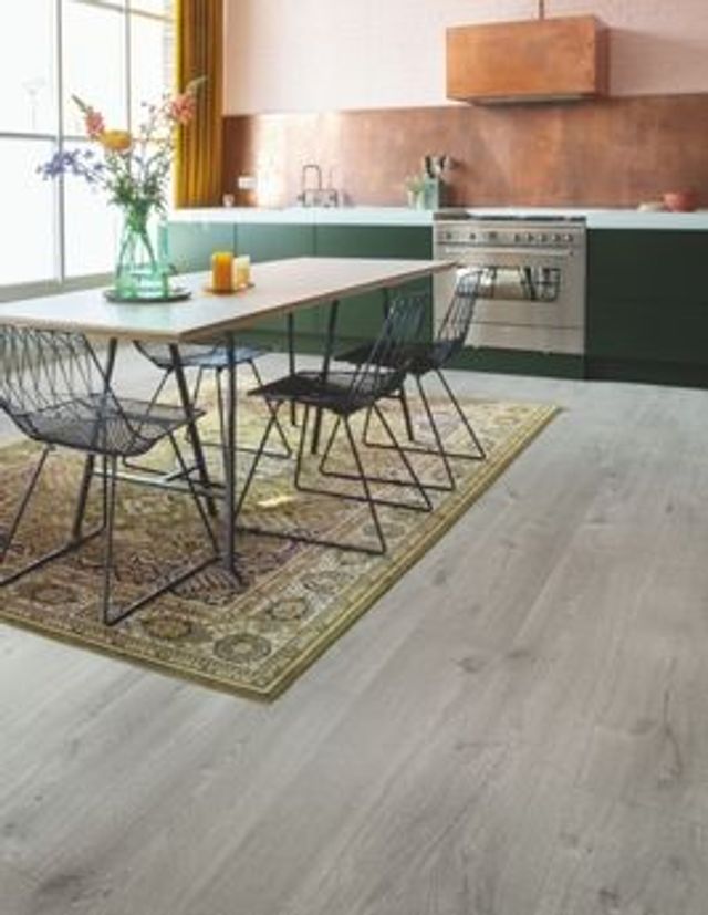 Sol vinyle ALPHA VINYL LAME Quick Step, Bois gris, lame 20.90 x 149.40 cm