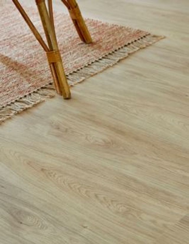 Sol stratifié EASYLIFE TRAFFIC PLUS Easylife, aspect Bois nature, lame 19.20 x 126.10 cm