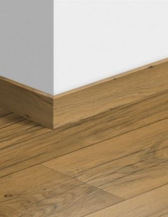 Plinthe pour sols stratifiés Quick Step, Mdf, décor Bois nature gercé, h.5.80 x L. 240.00 cm