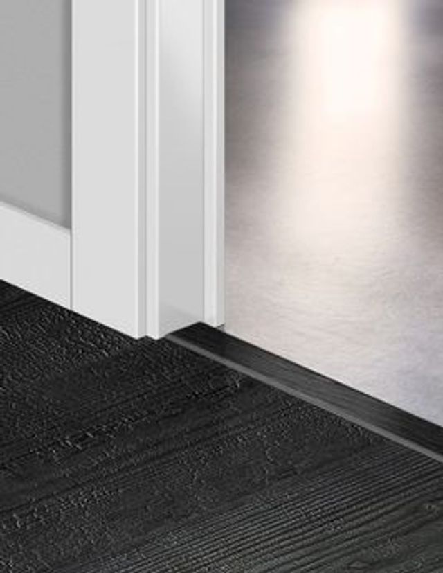 Profilé multi fonction INCIZO STRATIFIE  Quick Step, Mdf, décor planches brûlées, l.4.80 x L. 215.00 cm